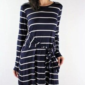 Long Sleeve Stripes Dress w/ Front Kno
